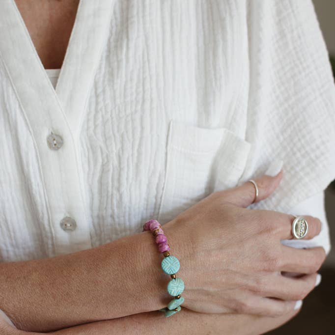 Crowned Free - Wholesale Beaded Bracelet - Triumph Bracelet - Made by Survivors
