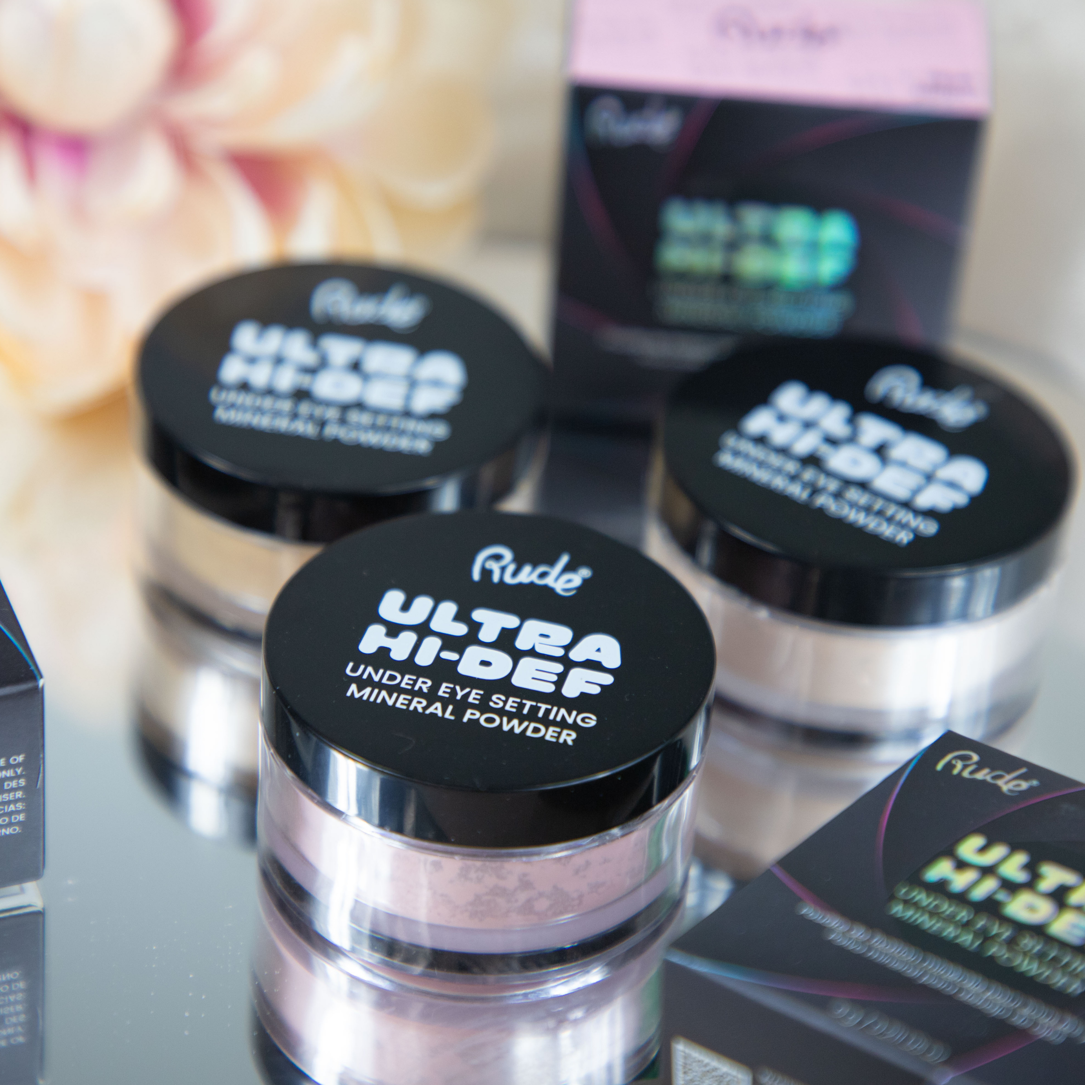 Rude Cosmetics - Venta al por mayor Espráis/polvos fijadores de maquillaje - Polvo mineral fijador de ultra alta definición para debajo de los ojos3