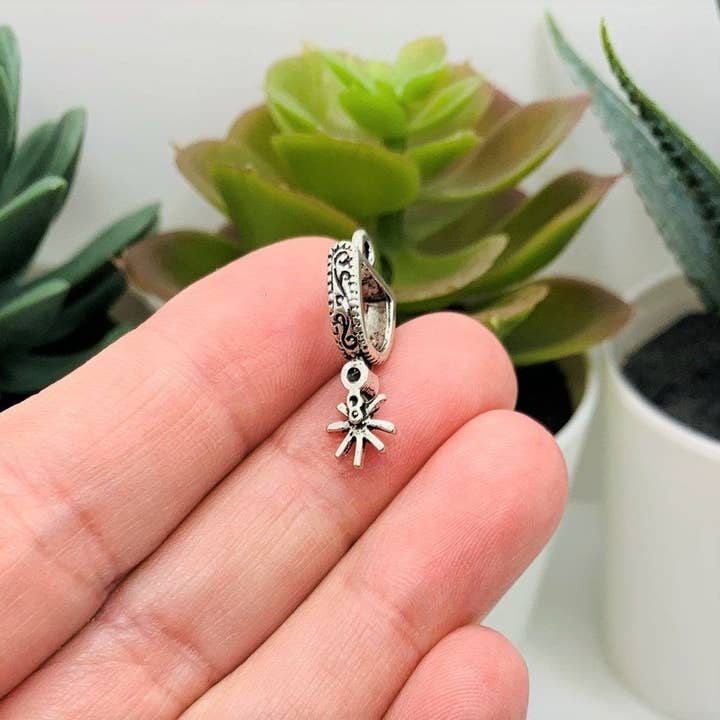 Guerrilla Charm - Wholesale Individual Charm/Pendant - Silver Cowboy Spur Charms, 23x12mm3