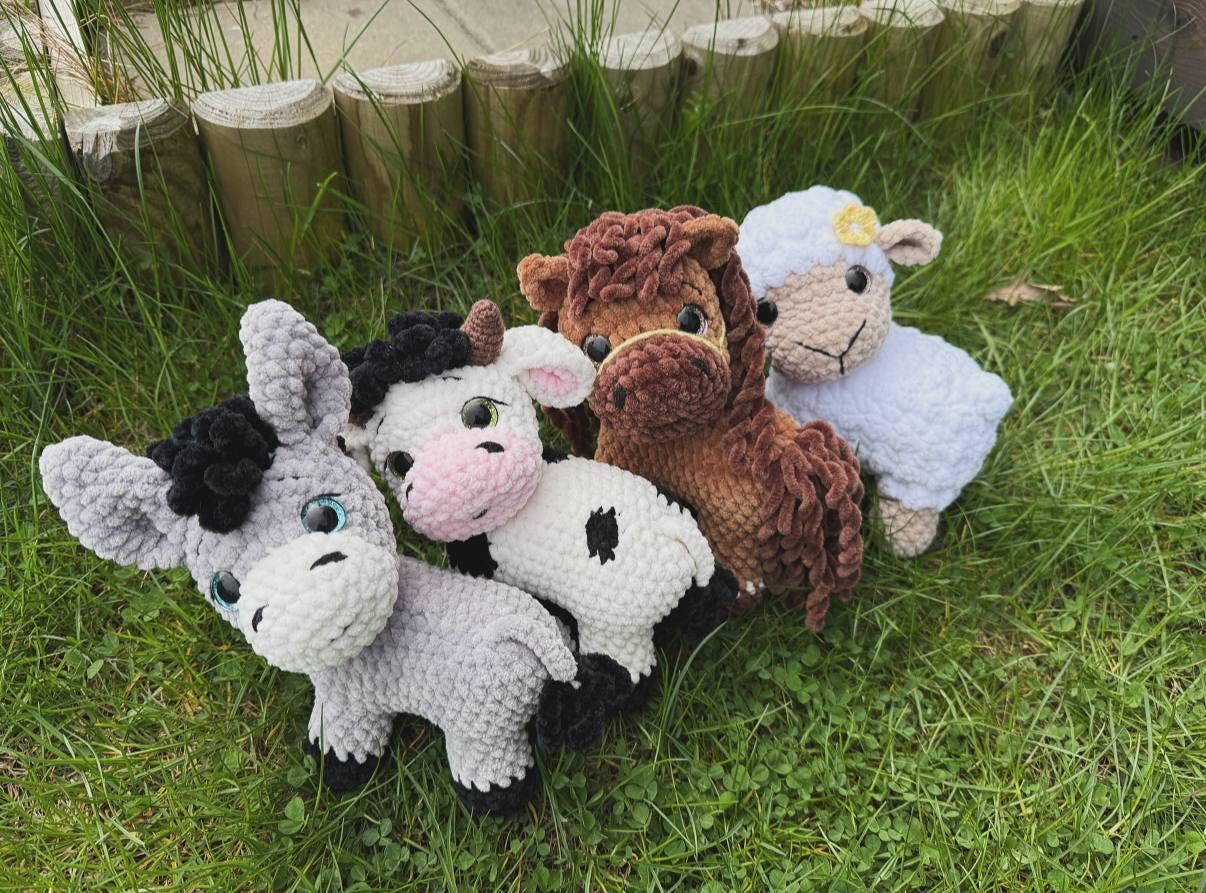 TOMOPOD LLC – wholesale Stuffed/plush toy – Kids & baby – Crochet Farm Animals, Cute Horse Sheep Cow Donkey Pig Goat 2