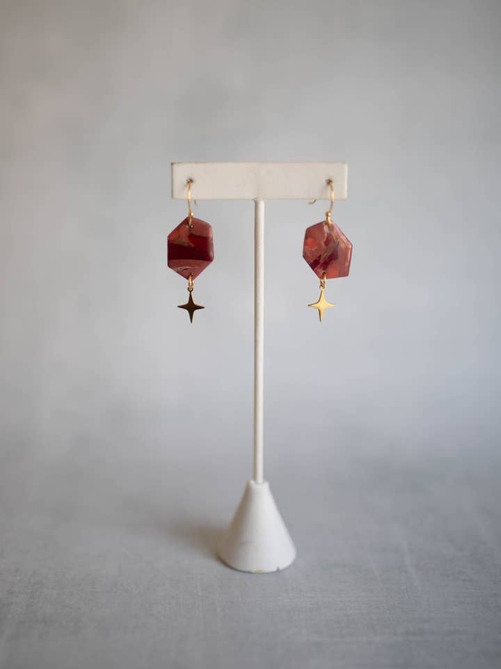 Ophelia pour la vente par Delta Jewelry