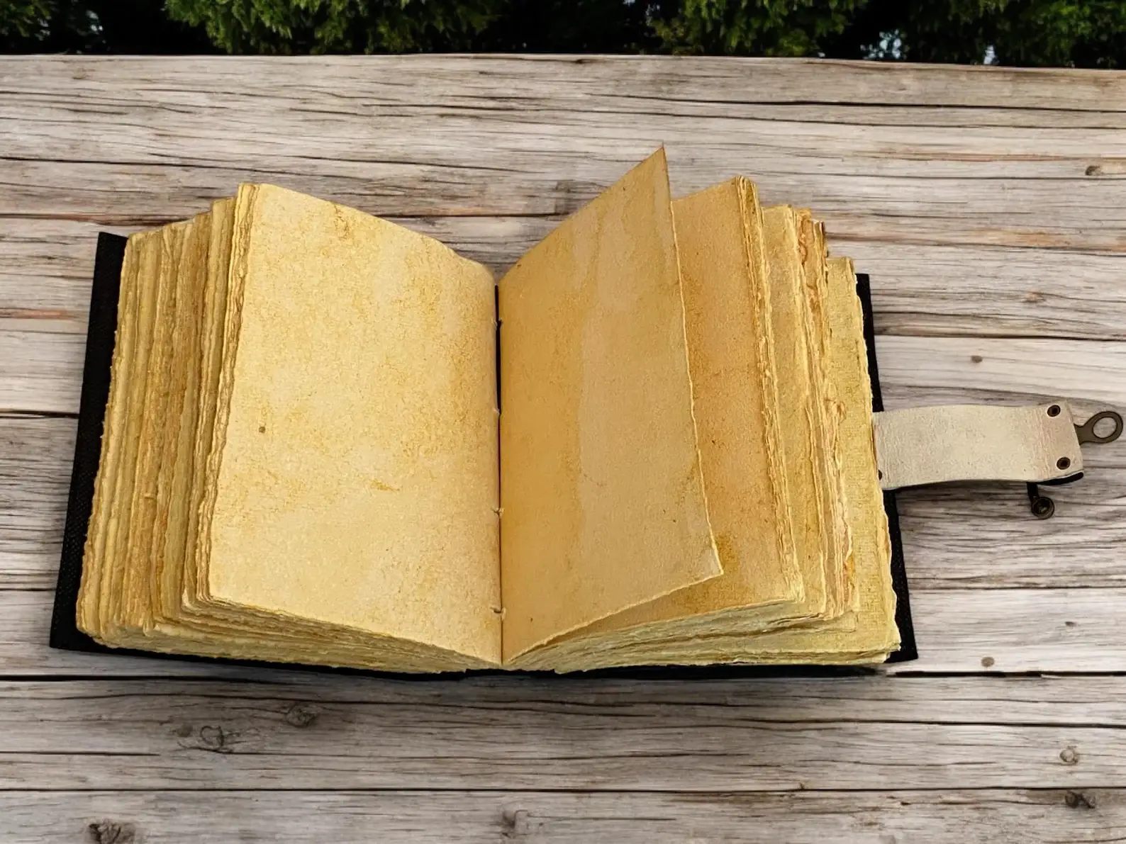 MNM HANDICRAFTS - Wholesale Journal/Diary - Grimoire Vintage Mushroom leather journal Handmade Antique 3