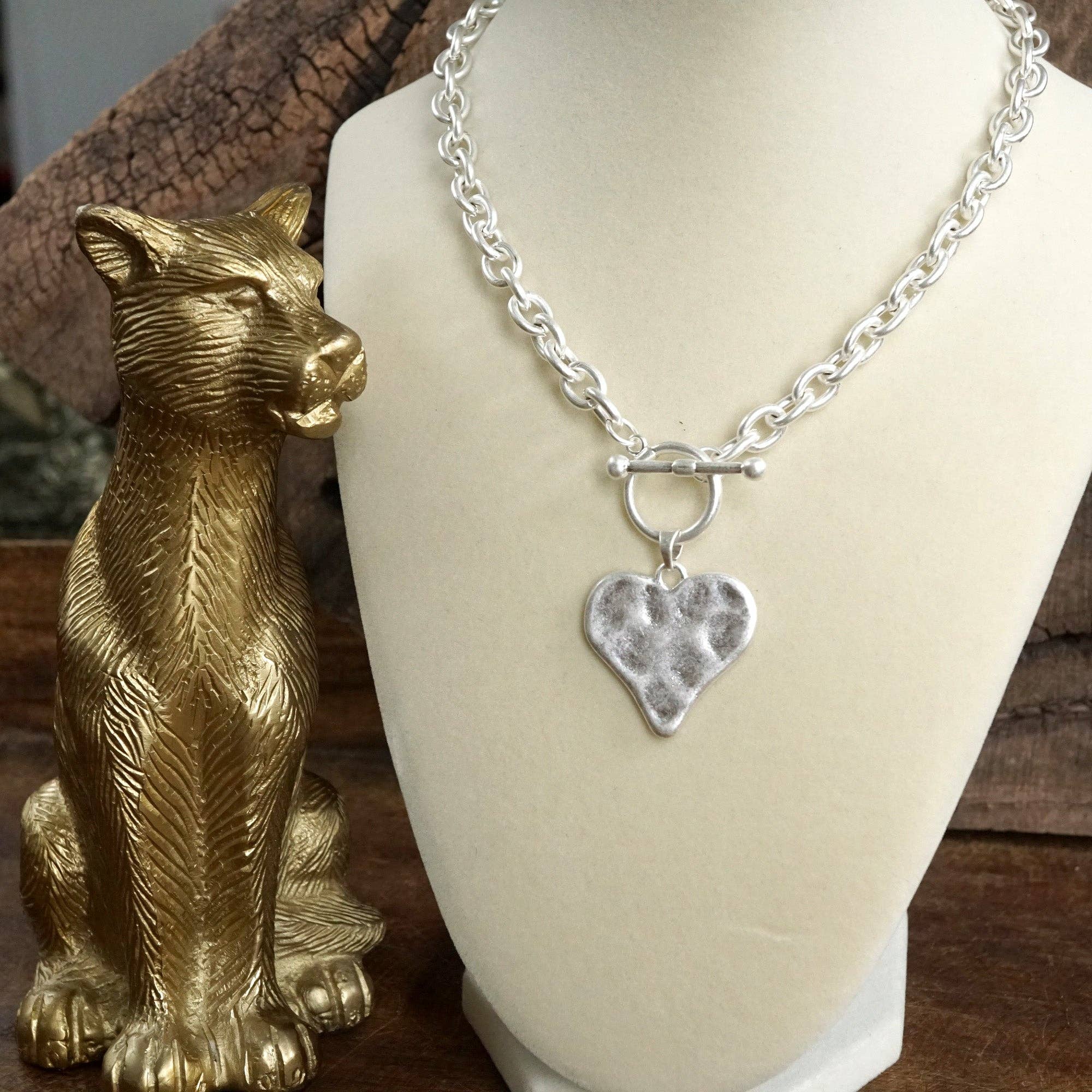 PennyLine inc - Wholesale Pendant/Charm Necklace - Boho Hammered Heart Front Toggle Necklace – Rustic Gold or Silver8