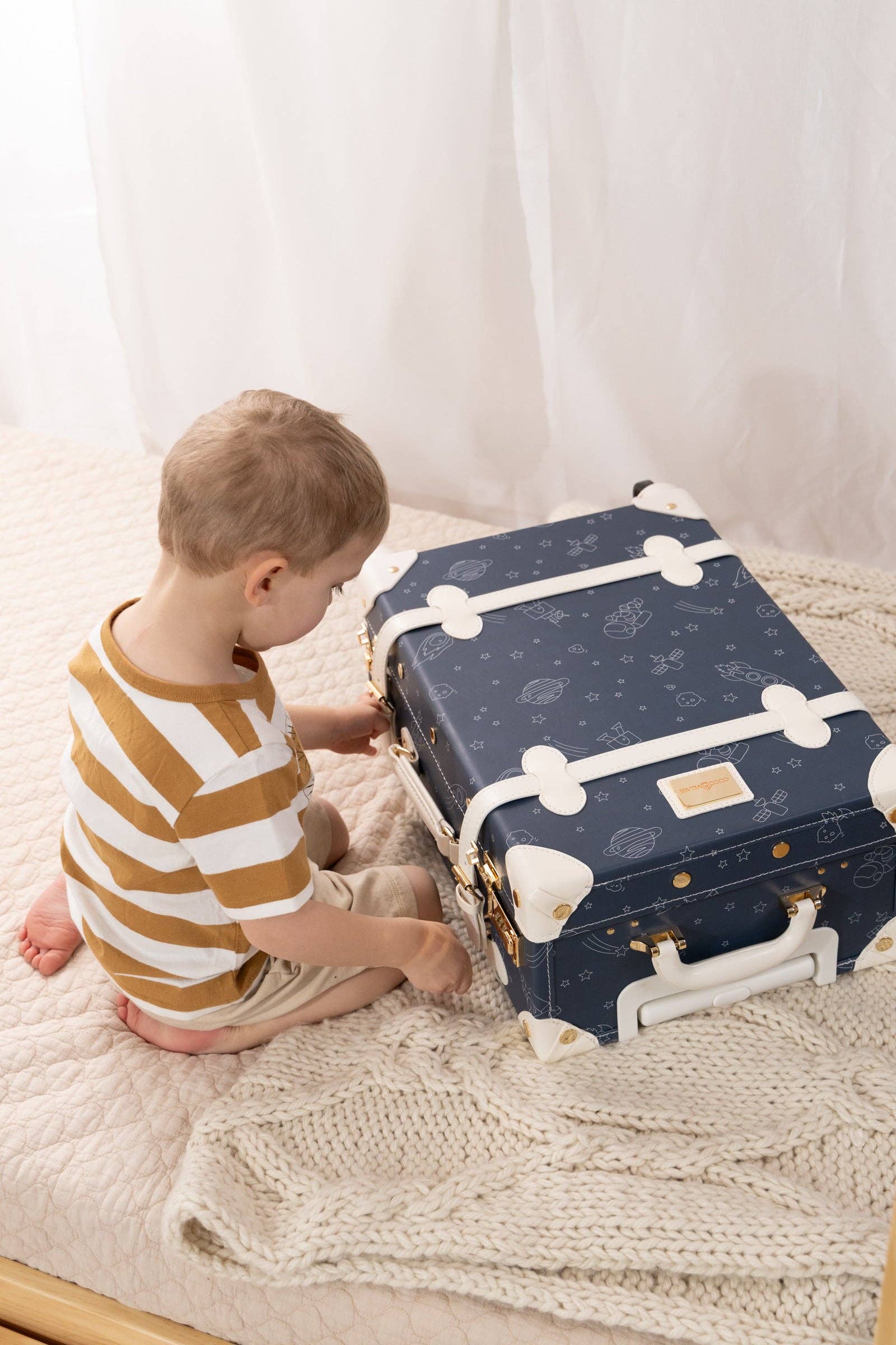 Coco Village - Wholesale Luggage - Kids - Vegan Leather Carry-On Suitcase - Space14