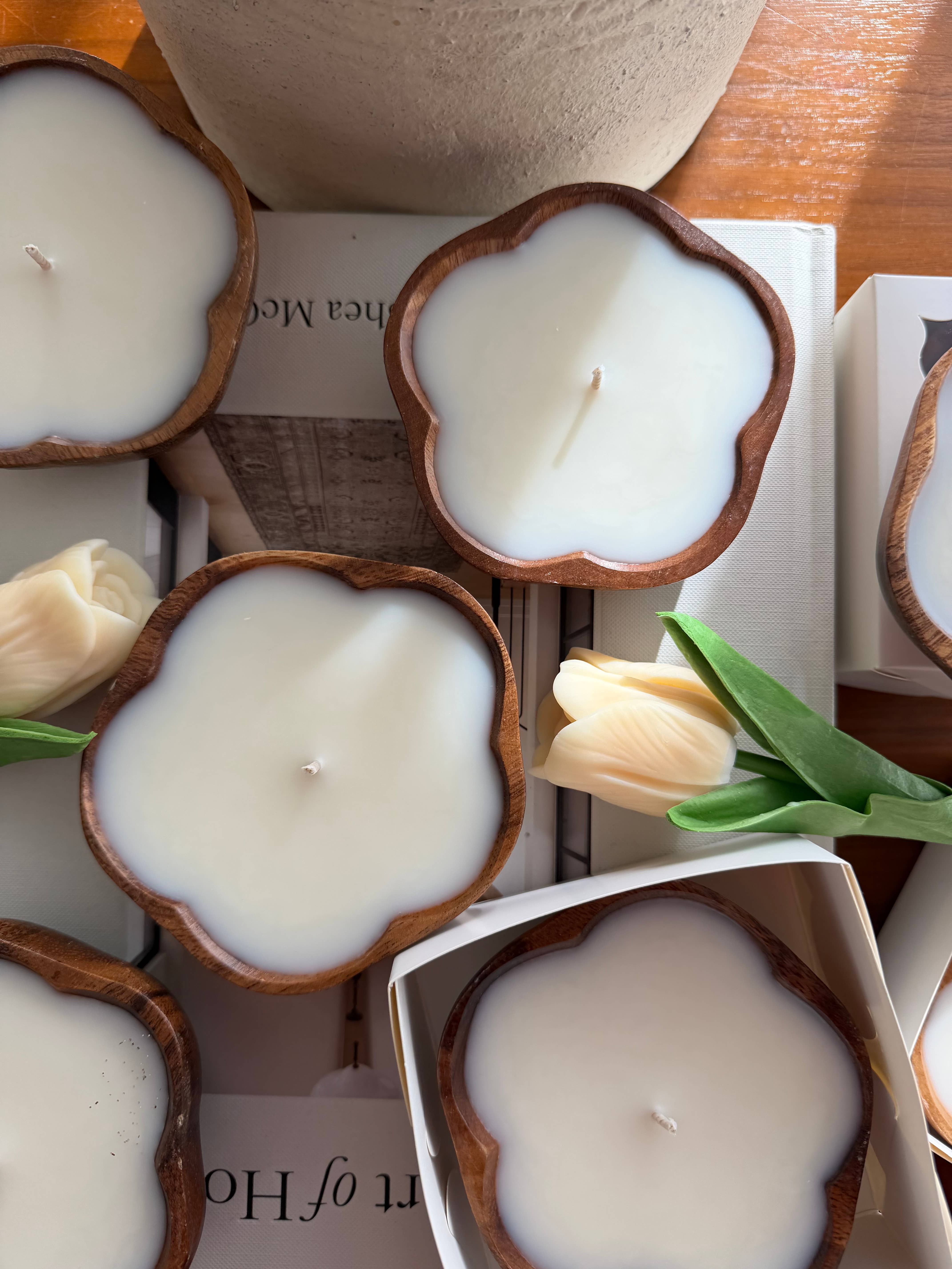 Candleglambyperry - Wholesale Novelty Candle - Flower shaped wood bowl candles3