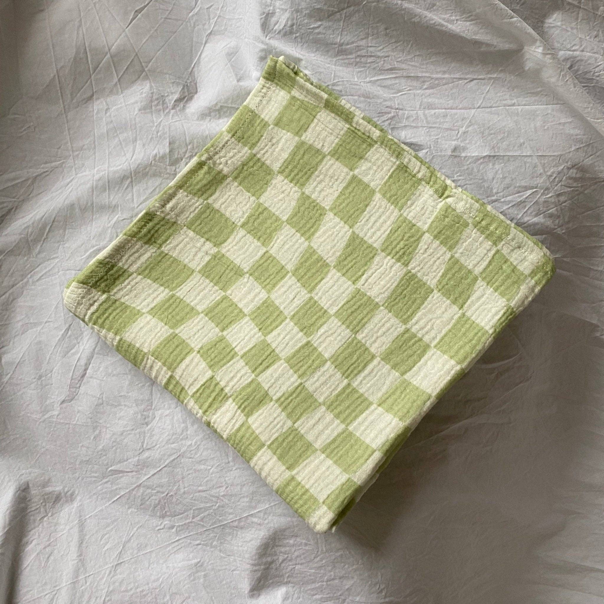 Golden Child - Wholesale Swaddle - Baby - Checked Organic Cotton Baby Swaddle - Lime1