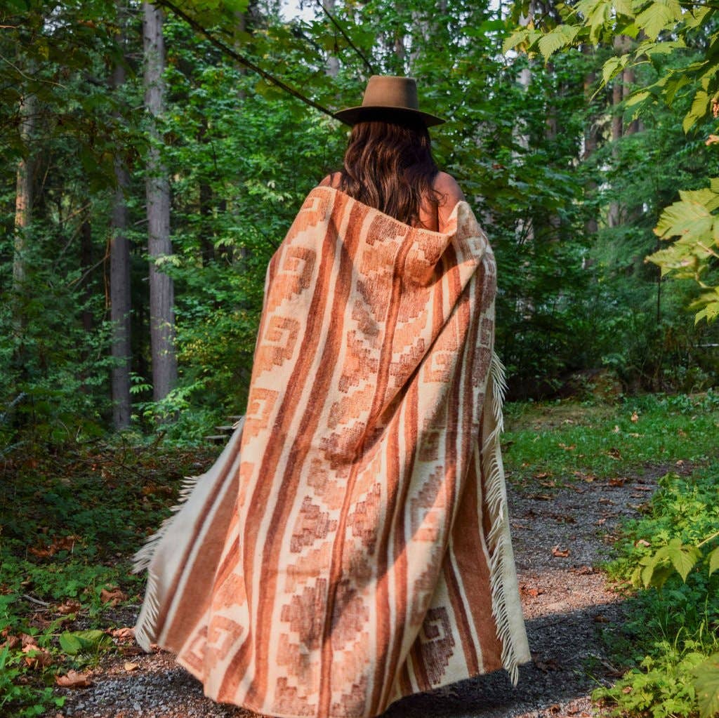 Wylde Brigade - Wholesale Throw Blanket - Jalapa Wool Blanket0