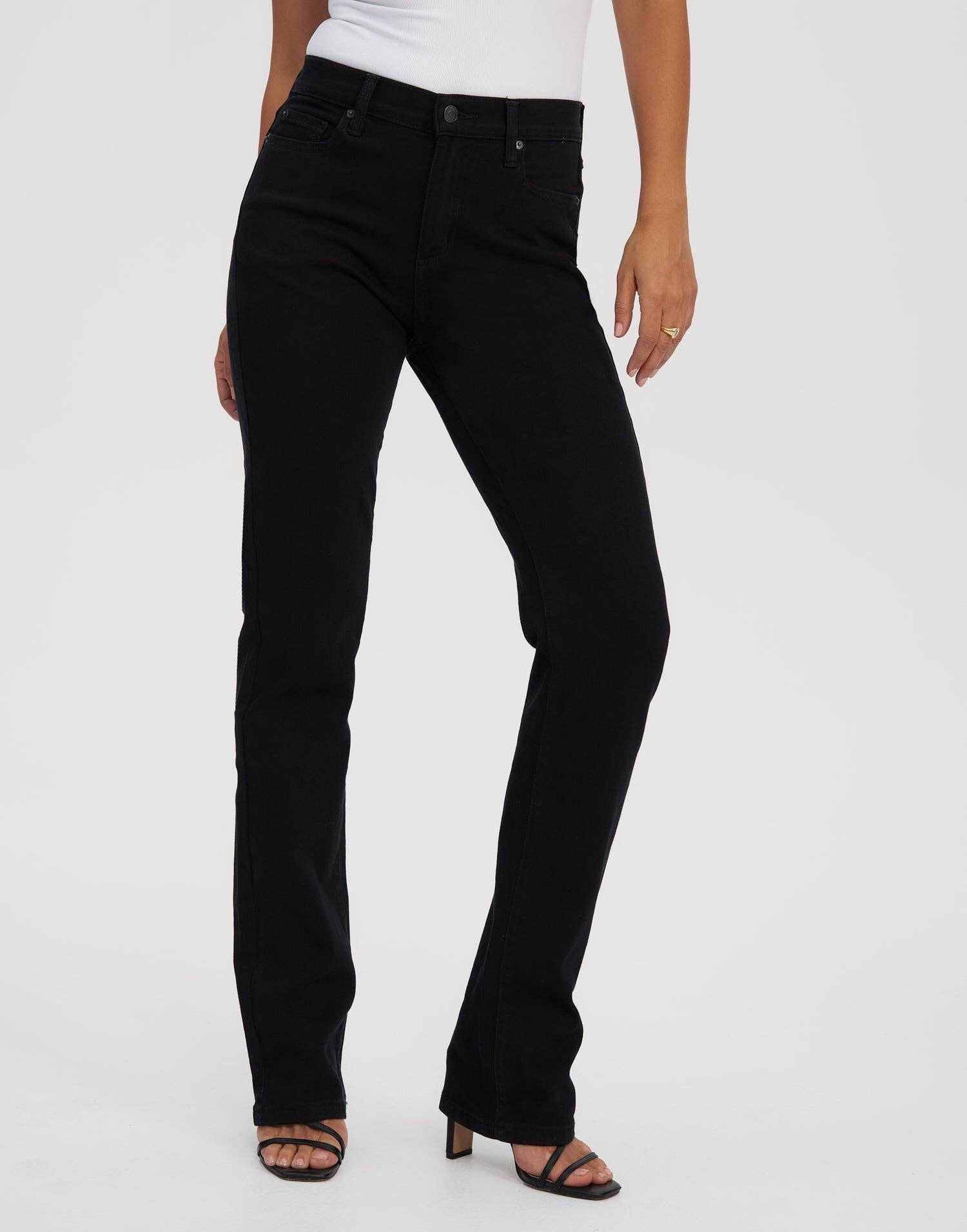 Yoga Jeans - Wholesale Jeans - Women's - CLASSIC RISE / CHLOE STRAIGHT / BLACK / 34'' INSEAM2