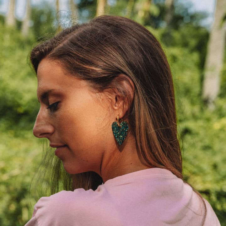 Heart Mix grønne øreringe for engroshandel hos Les Nicolettes