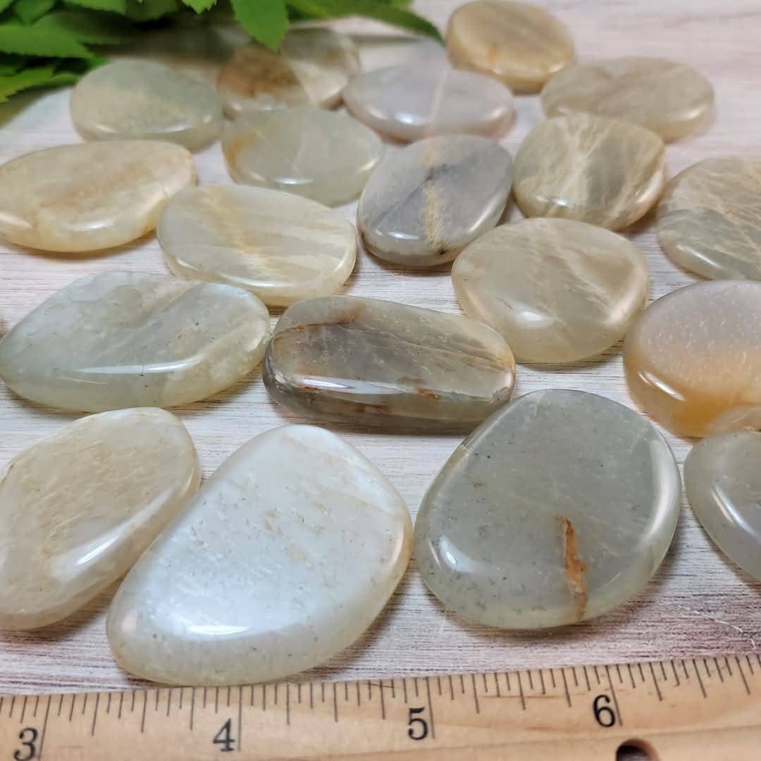 Aquamarine Daydream Wholesale - Wholesale Spiritual Stone/Crystal - .5 Kilo Flashy Moonstone Flat Palm Stones ~ Bulk Crystals1