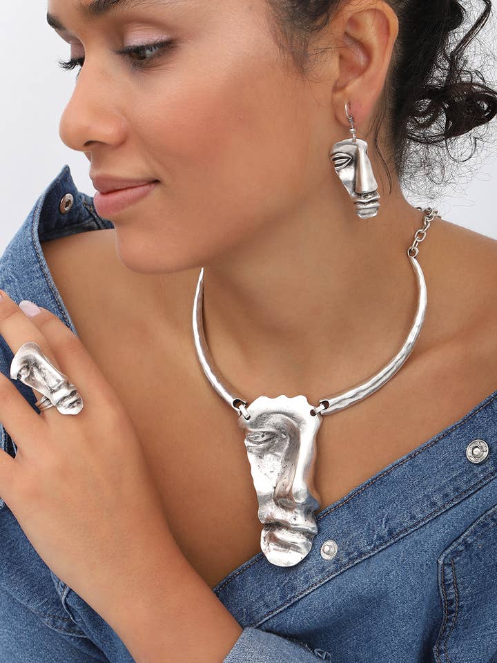 Antique Silver Face Design Jewelry Set for wholesale by AVENS