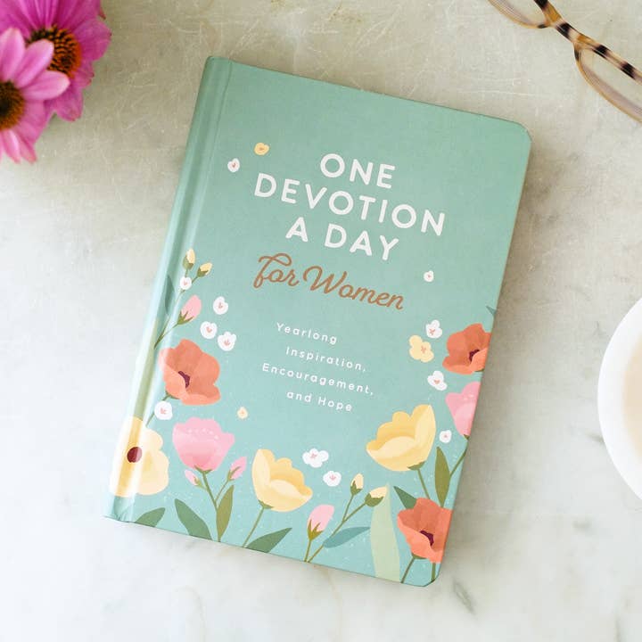 Barbour Publishing, Inc. - Wholesale Religion - One Devotion a Day for Women0