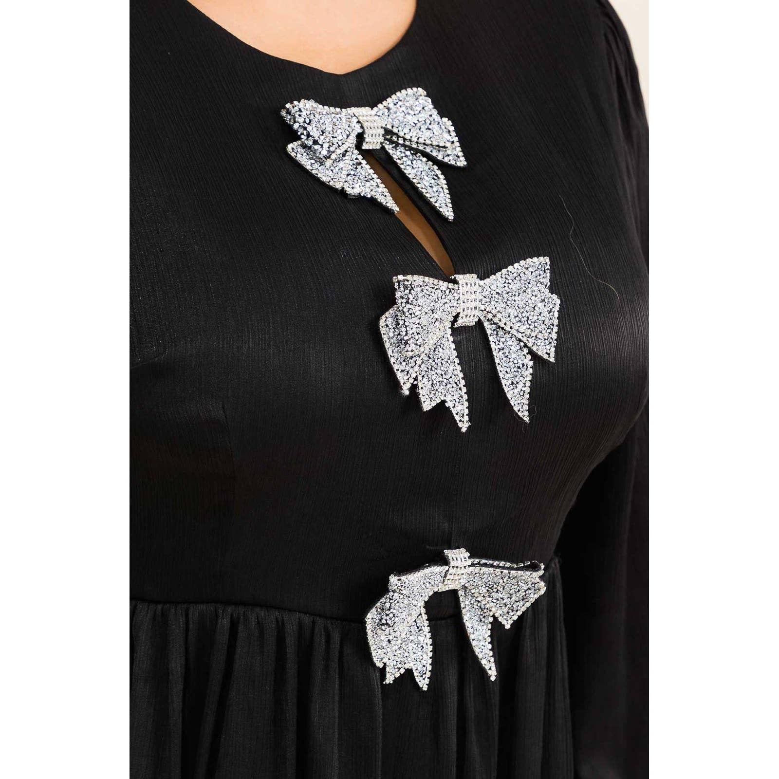 Black Pearl Clothing - Vente Robe – femme - ROBE MAXI PLUS SCINTILLANTE AVEC NŒUD2