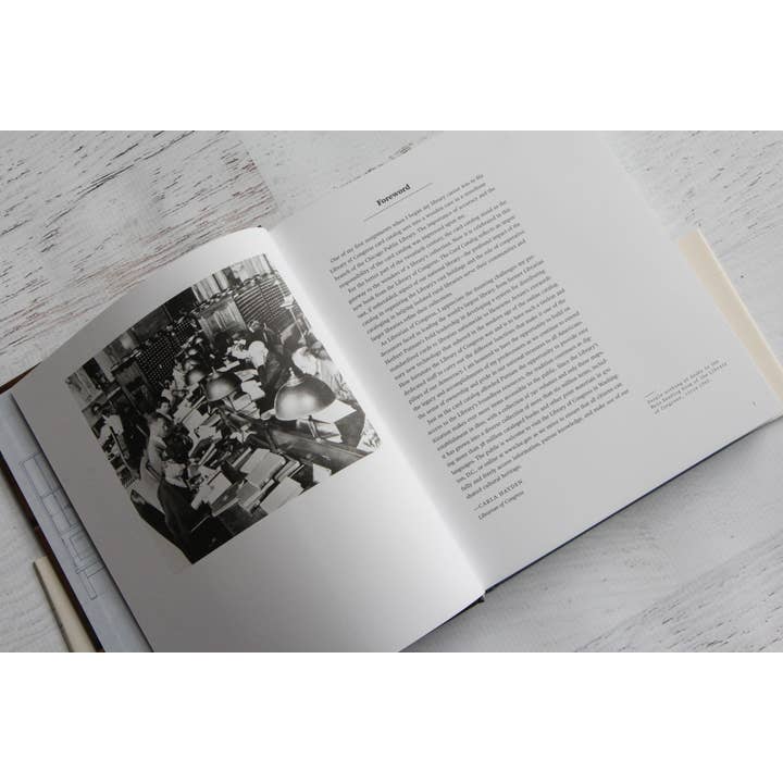 Chronicle Books - Wholesale Display Book - The Card Catalog6