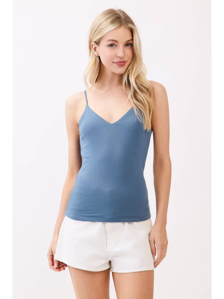 Final Touch - Wholesale Camisole - Women's - DOUBLE LAYERED V- NECK CAMI TOP - VT16131