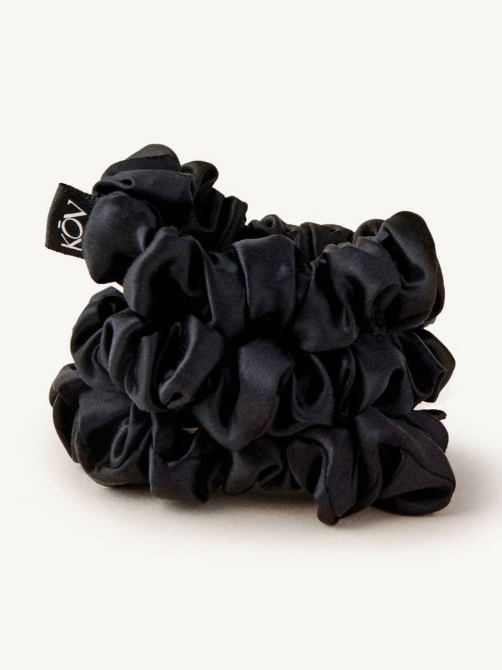 Seiden-Haargummi-Trio in Schwarz für den Großhandel von Kōv Essentials (No duties or tariffs for CA+USA)