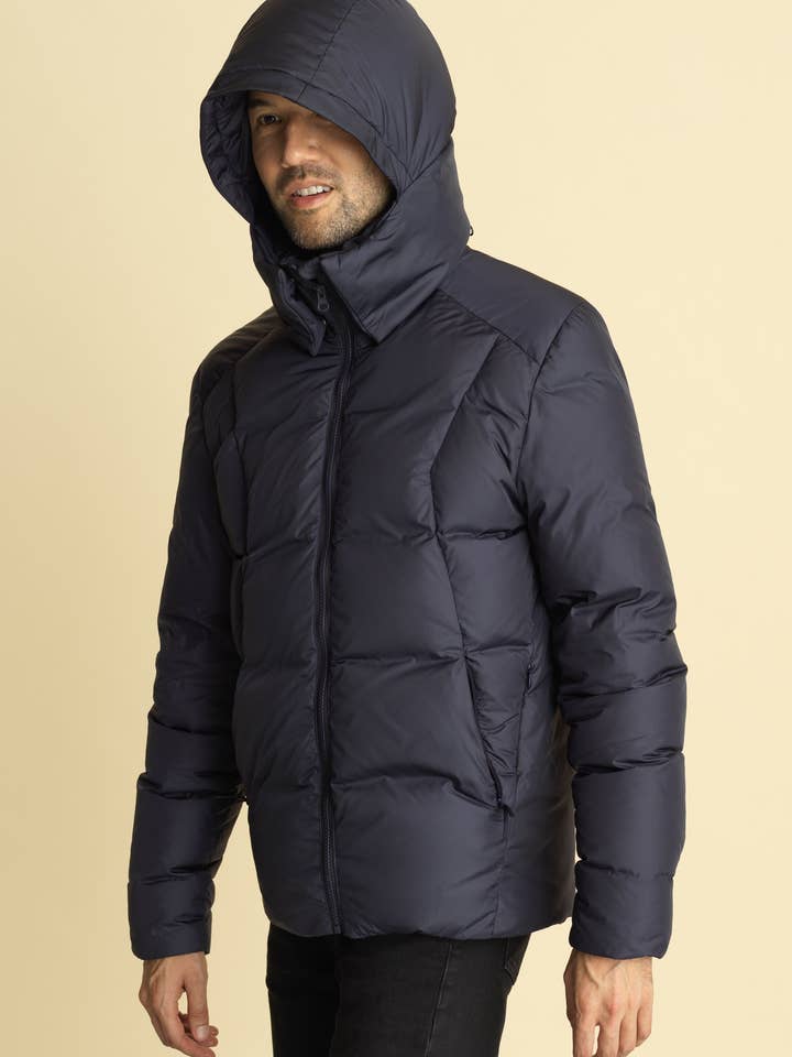 Puffer EQ pour la vente par Faculty