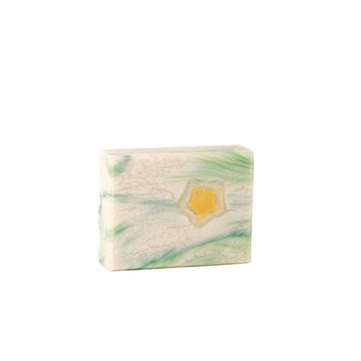 RavenSong Soap & Candle - Vente Bombe de bain/poudre effervescente pour le bain - Savon O Christmas Tree Flat Top | Épicéa bleue + groseille