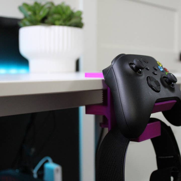 Desk Clamp Controller and Headset Mount for wholesale by 3D Design Bros