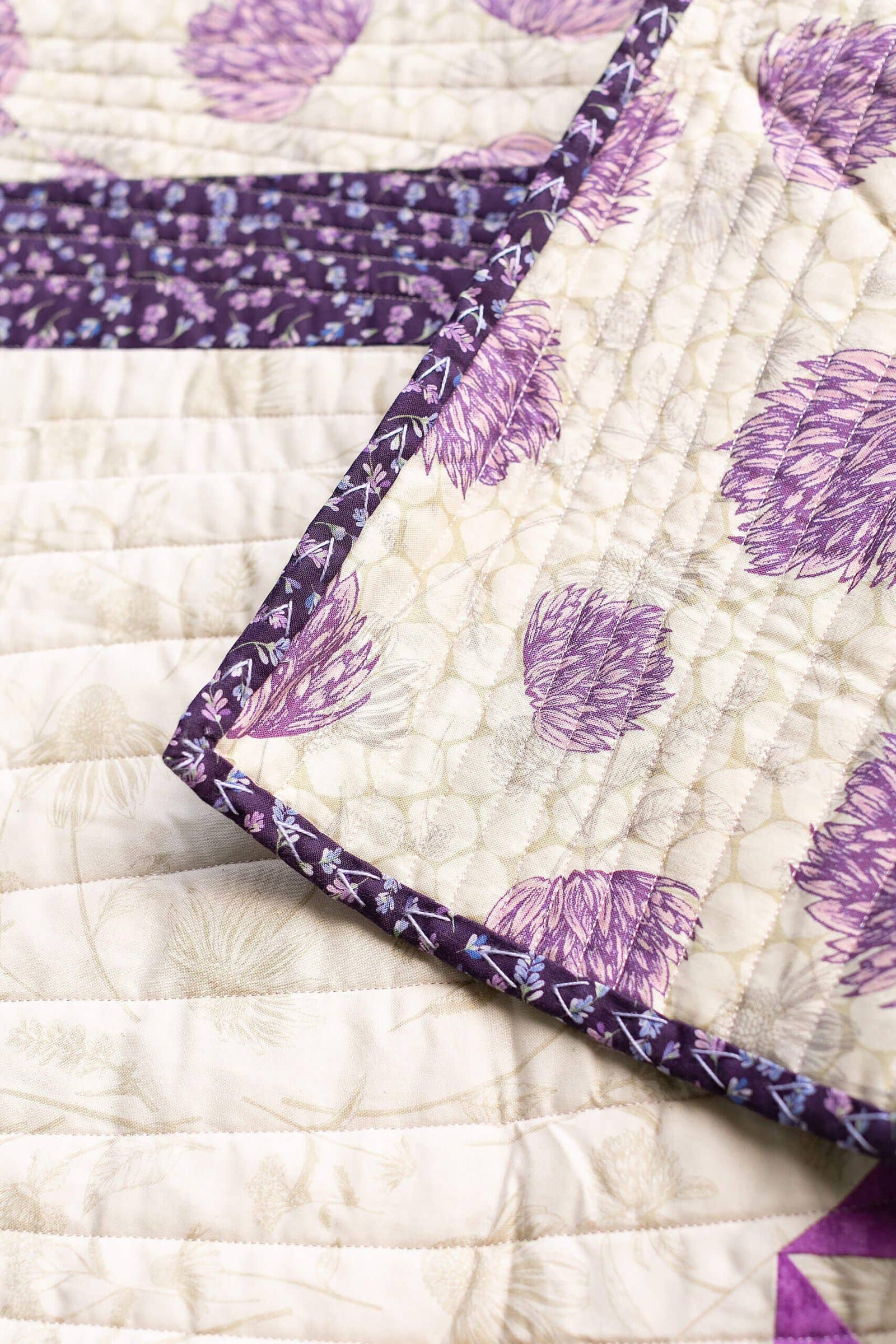 Rachel Rossi Design – Großhandel Kreuzstich-/Stickzubehör – Das kleine Buch der großen Stichbindung3