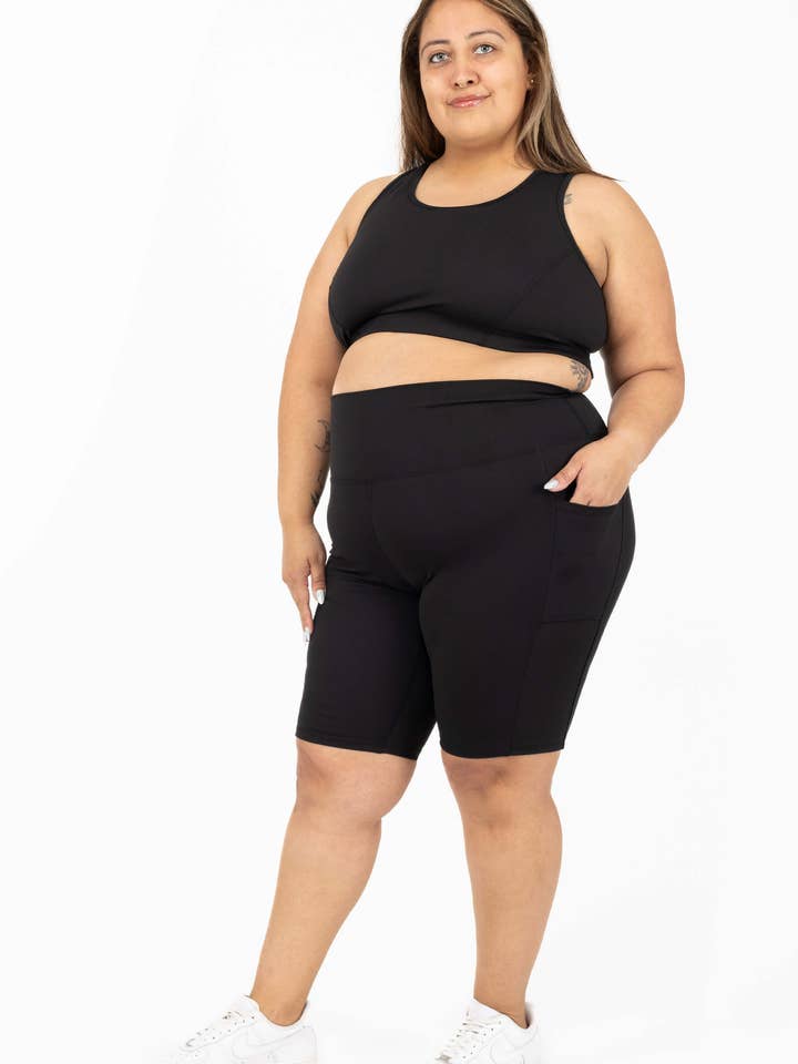 Superfit Hero - Wholesale Athletic Shorts - Women's - Pocket Bike Shorts 11 inch - Black2