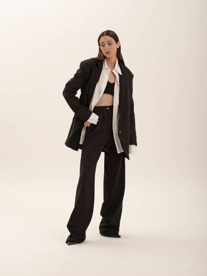 Oversized wollen blaser voor wholesale door Elisa Pozzoli