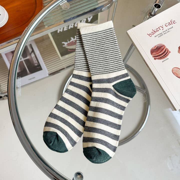 ACCITY - Wholesale Socks - Women's - Stripe Pattern Cotton Crew Socks for Womens_CWMS09031