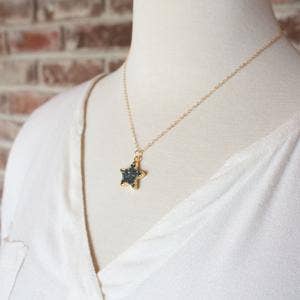 Pure Indigo Design - Vendita all'ingrosso Collana con ciondolo/pendaglio - Celeste Druzy - Collana con stella1