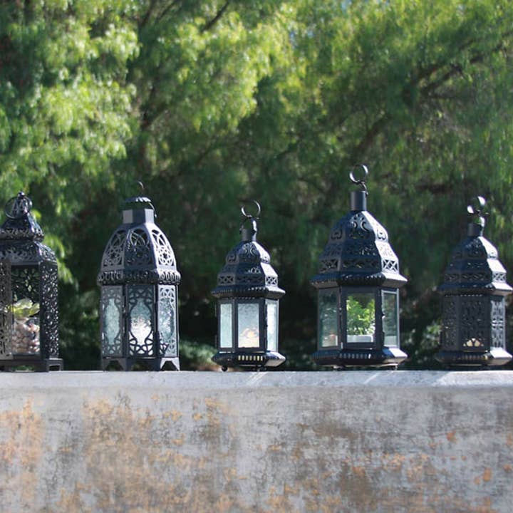 Zingz Home - Wholesale Lantern - Clear Glass Moroccan Lantern1