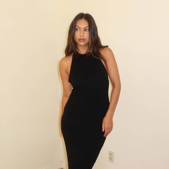 VESTIDO HALTER LARGO ACANALADO para venta al por mayor de Salty