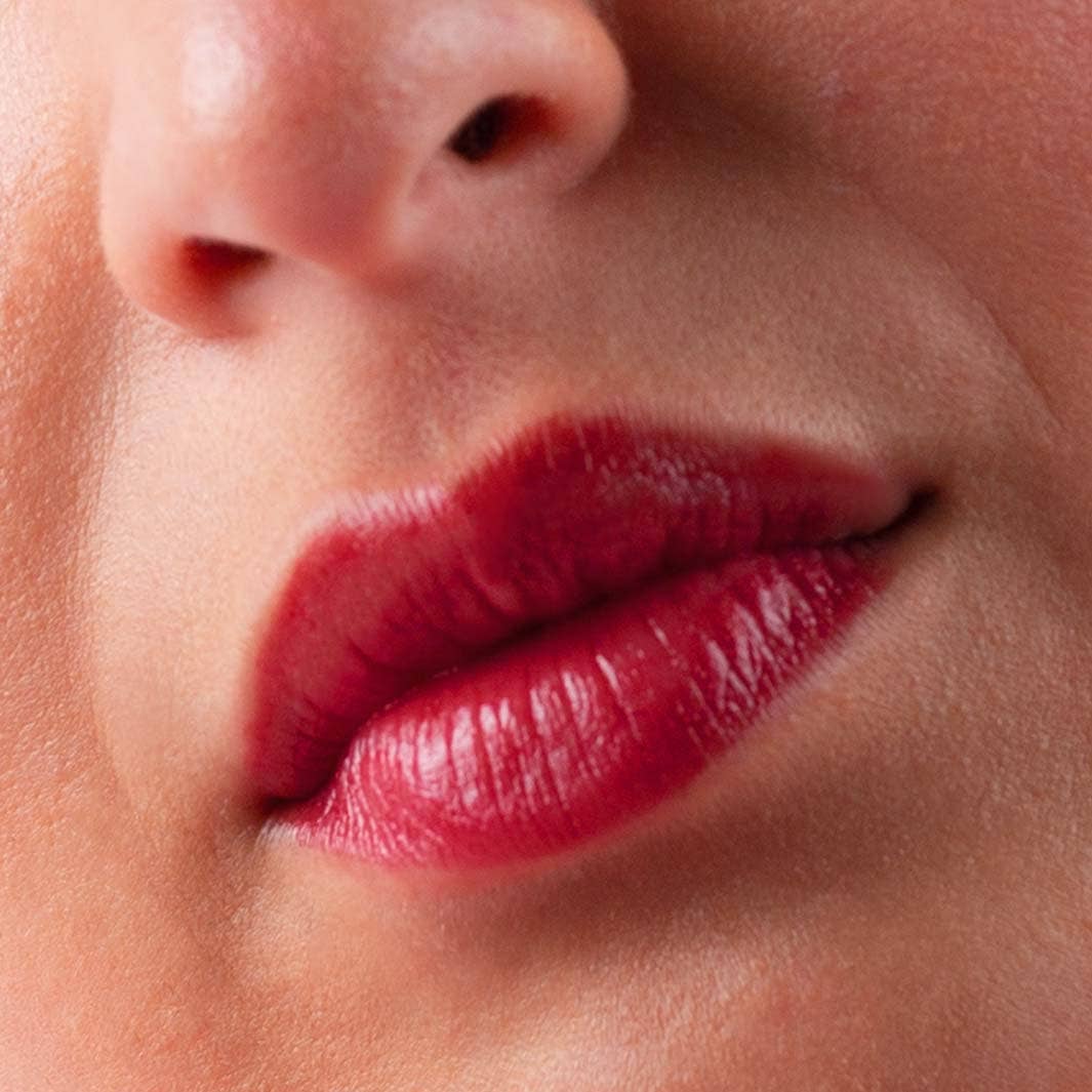 Panier Des Sens - Wholesale Lip Balm - THE COVE - Moisturizing Balm for Lips and Cheeks8