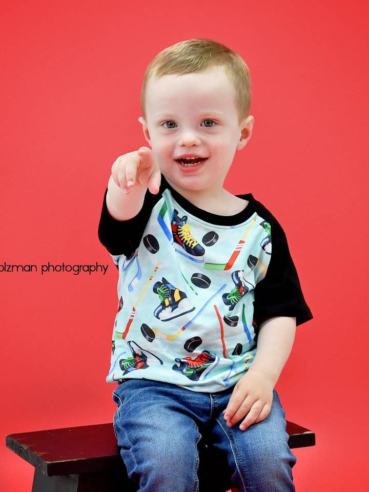 Hockey Lait Soie Raglan pour la vente par Great Lakes Kids Apparel