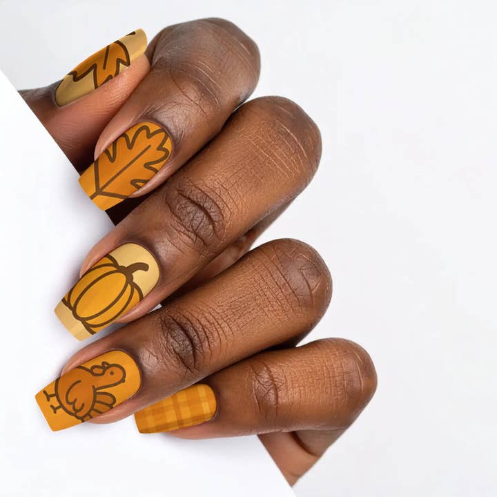 FYNE BODY - Wholesale Press-on/fake nails - Turkey Time Tan Thanksgiving Press-On Nails85