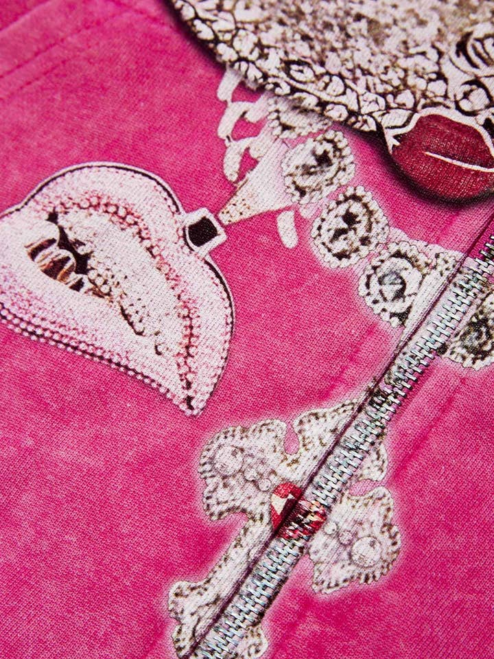 NOISSEY - Wholesale Hoodie – Unisex - Black & White Diamond Betty 370g Pink Washed zip-up hoodie4