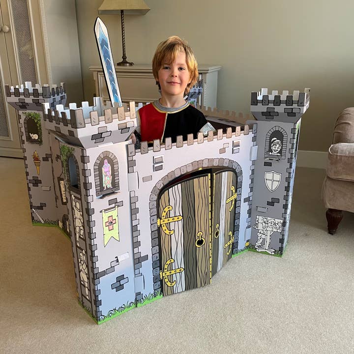 The Toy Tribe - Vendita all'ingrosso Kit per lavoretti fai da te - Bambini - Cardboard Play Castle - Casetta da gioco per bambini1