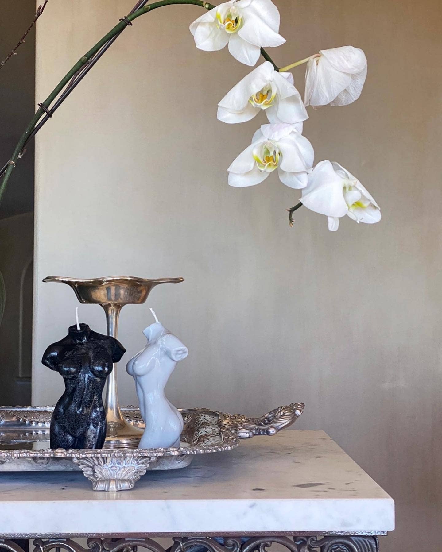 NÉOS CANDLESTUDIO - Venta al por mayor Velas de diseño llamativo - Vela Venus - Noir2