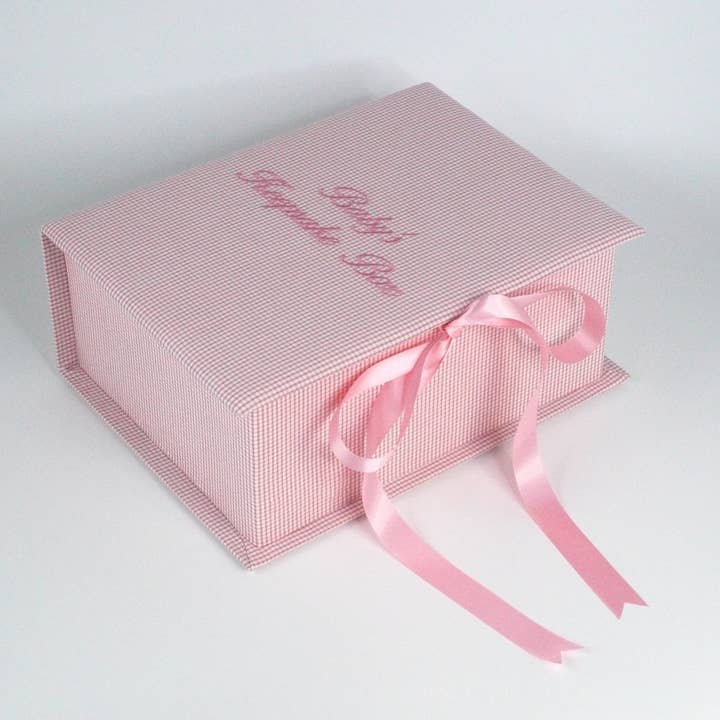 Caja mediana para recuerdos de bebé Seersucker Check Cotton para venta al por mayor de MARCELA