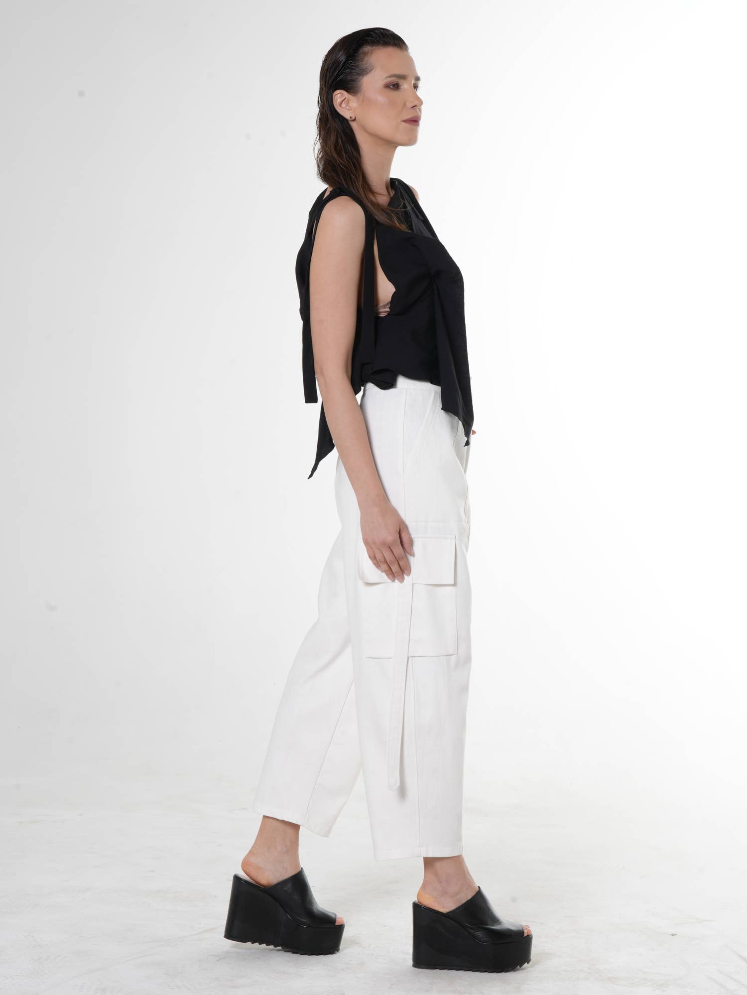 Metamorphoza - Wholesale Pants - Women's - Denim Cargo Pants In White 4