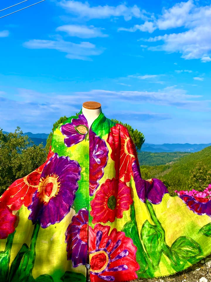 À LA MAIN EN SOIE - CHÂLES EN CACHEMIRE ET SOIE FAITS À LA MAIN pour la vente par KCC Cashmere Limited