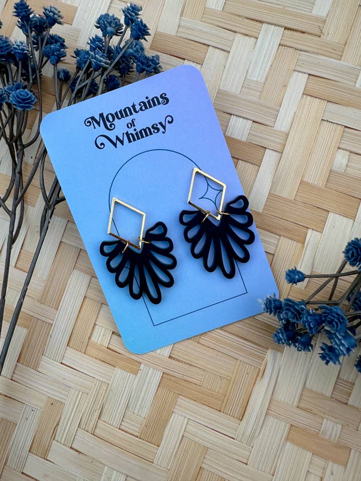 Gulddragedængler for engroshandel hos Mountains of Whimsy