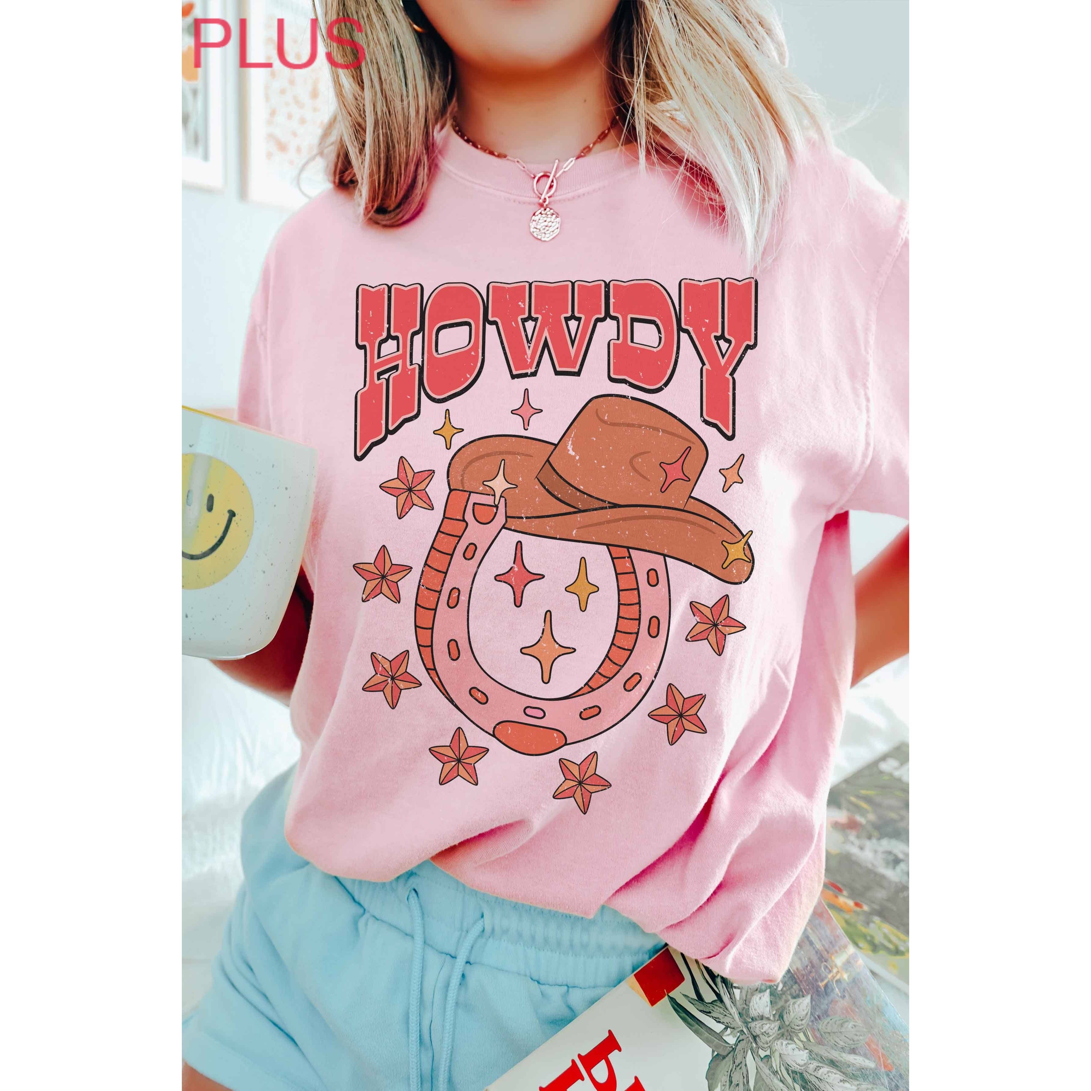 BLUME & CO. - Wholesale T-Shirt (Graphic) - Women's - HOWDY HORSESHOE Plus Size Graphic Tee0