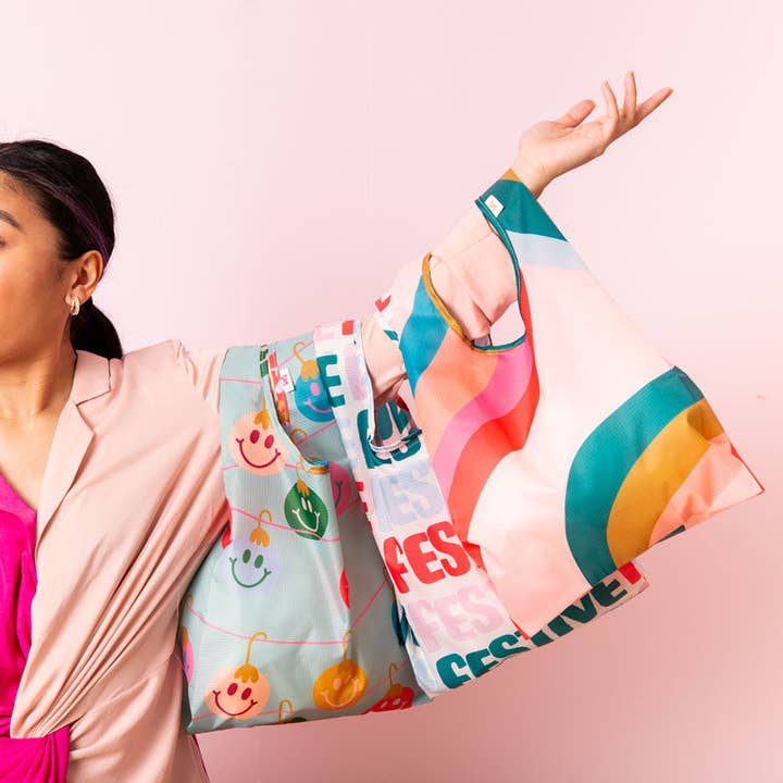 Talking Out of Turn - Wholesale Tote Bag - Women's - Holiday Twist & Shouts Small