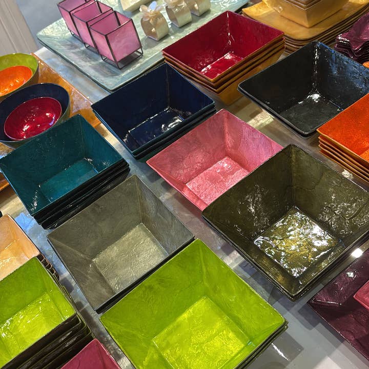 Ciotole quadrate piccole da portata in conchiglia Capiz decorativa – Collezione artigianale premium per la vendita all'ingrosso da parte di Muno