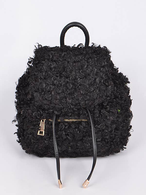 Sac à dos en fausse fourrure pour la vente par Shop Neighbors