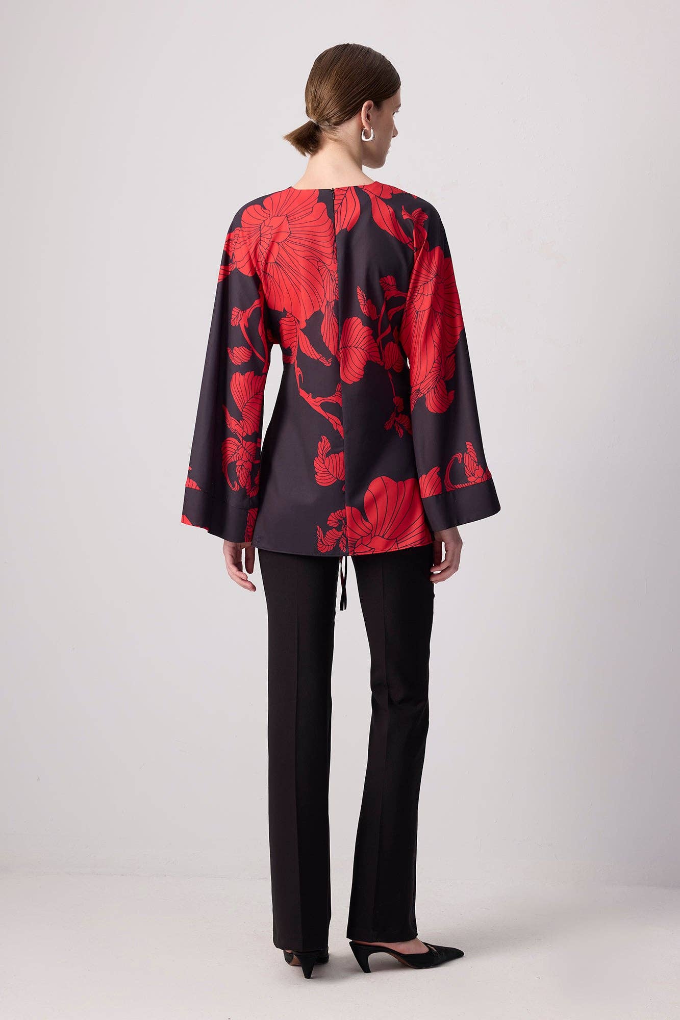 Black Red Floral Kimono Sleeve Tunic with Waist Tie for wholesale on Faire3