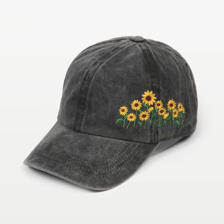 David And Young - Wholesale Baseball Cap - Women's - Sunflowers Side Embroidery Cotton Baseball Cap