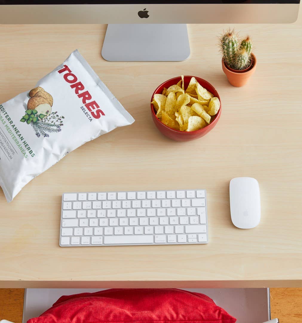 Patatas Torres - Wholesale Chips - Torres Selecta Mediterranean Herbs Potatoes 50G1