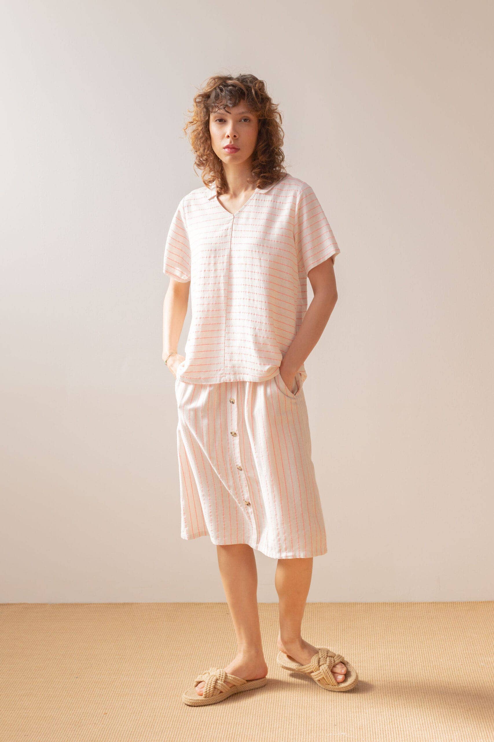 PAN Producto Básico - Wholesale Coat - Women's - Raw blouse with pink stripes3