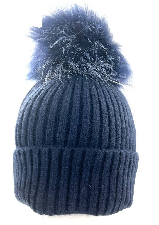 LOOWIE - Vendita all'ingrosso Berretto - Donna - MA003 Berretto in maglia verde vivace con soffice pompon7