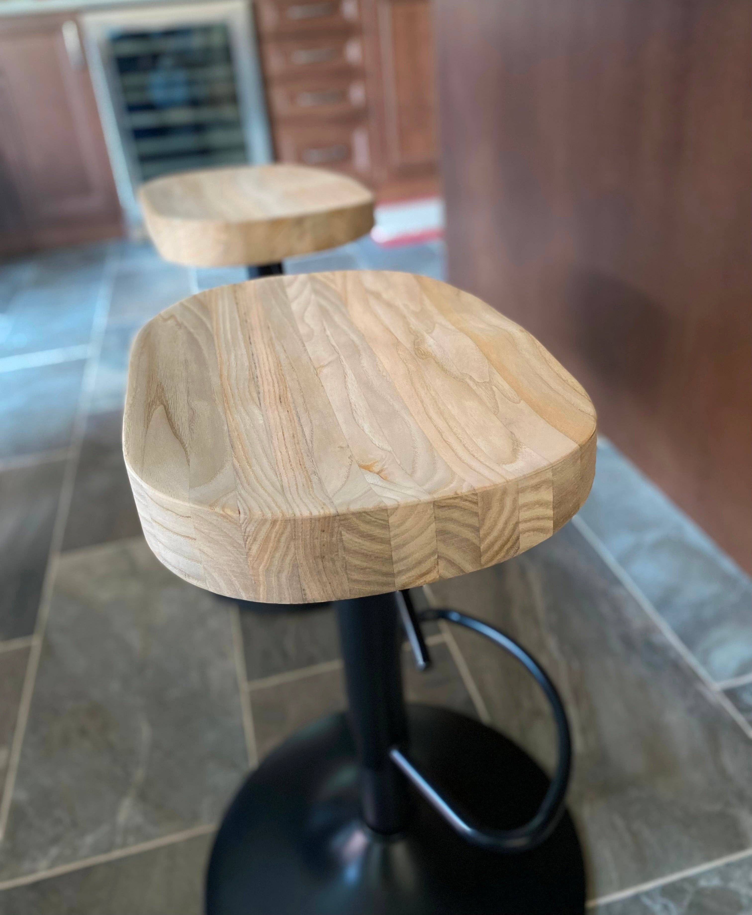 Seat4uhome - Vente Tabouret - Tabouret de bar Muskoka en bois d'orme - Prix par article3